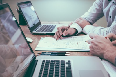 Agencies & Consultants